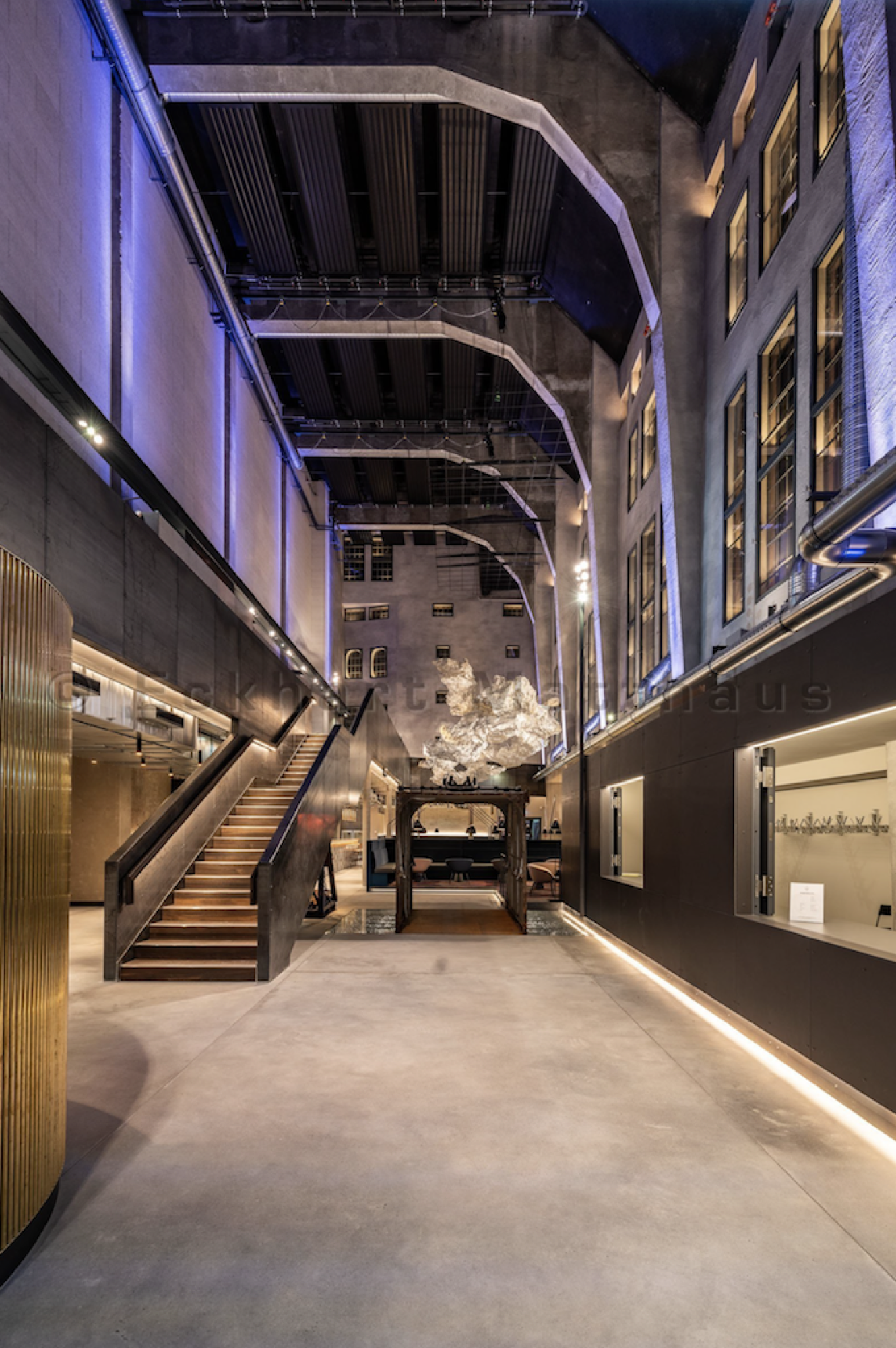 Lichtinstallation im historischen Ofenhaus
